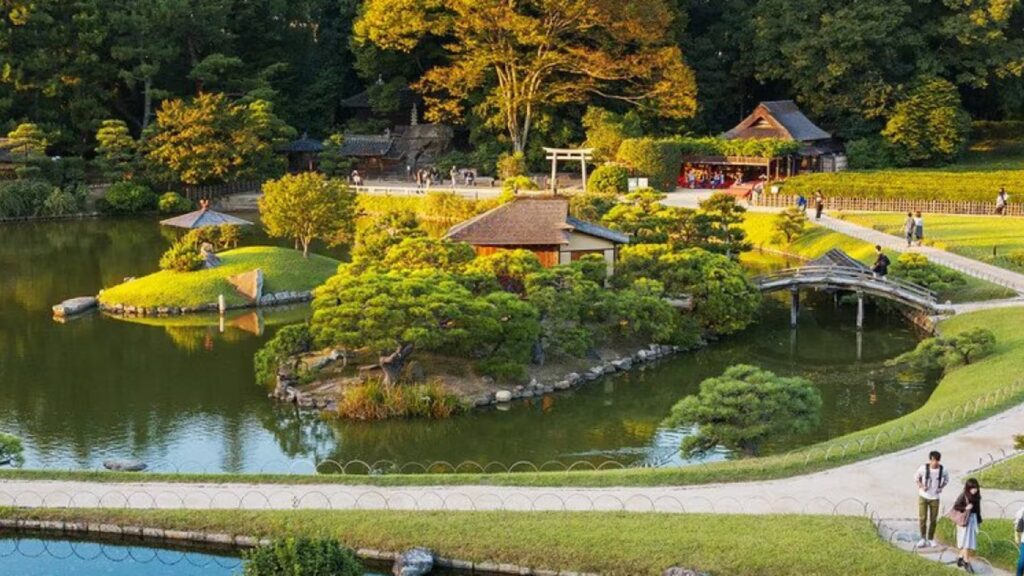 Okayama Korakuen - One of Japan's Three Great Gardens