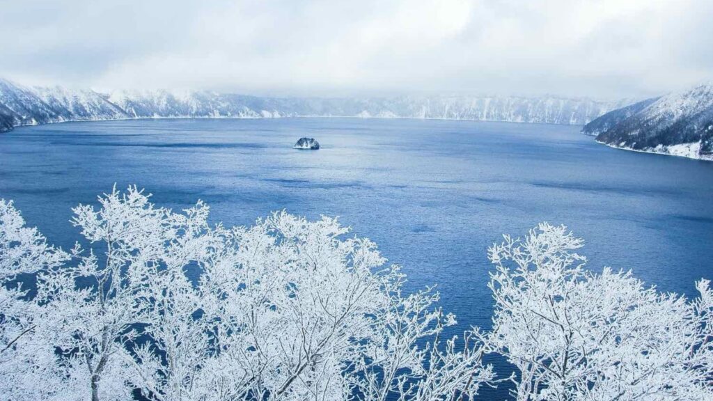 Lake Akan National Park